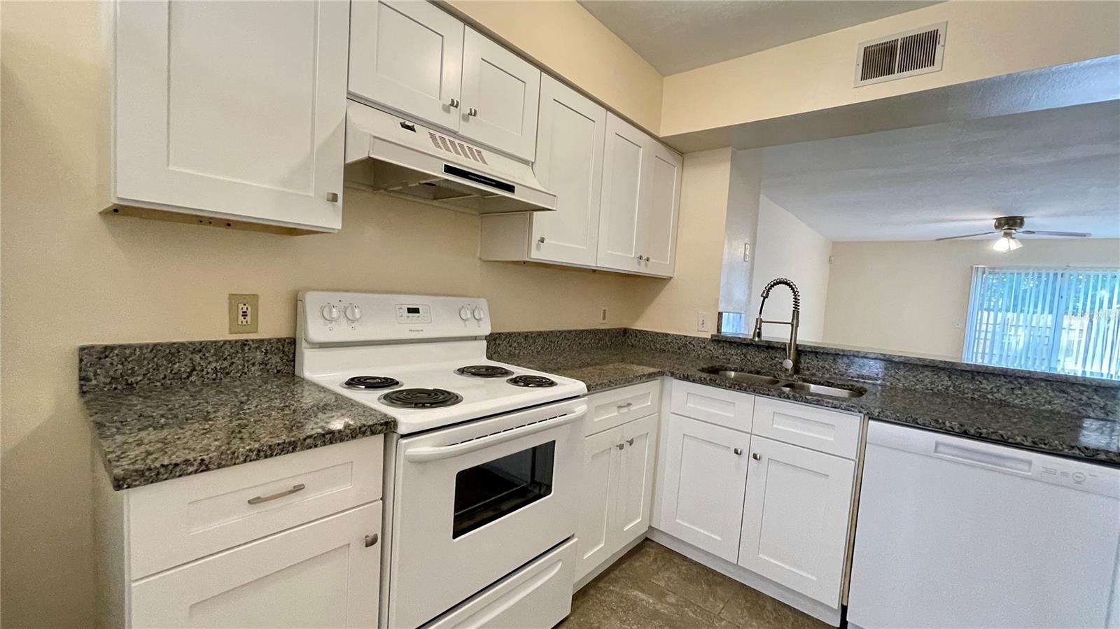 Image 13 of 20 For 11335 Grandville Drive 0