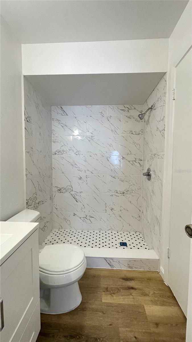 Image 6 of 20 For 11335 Grandville Drive 0