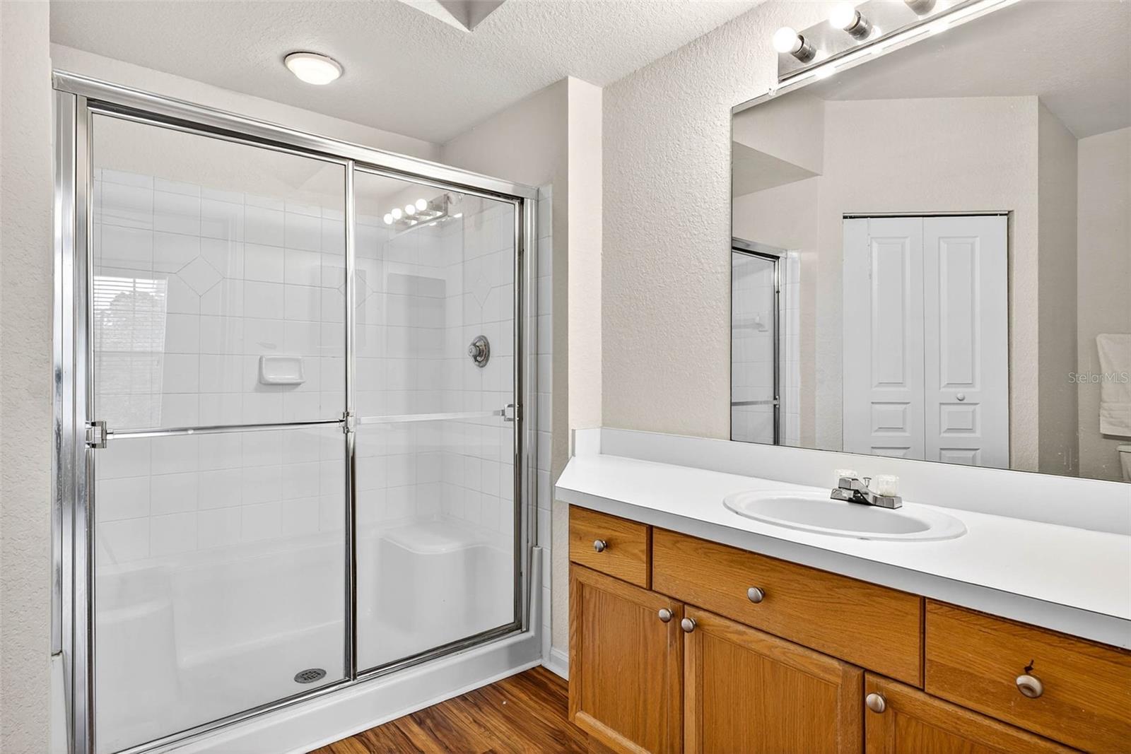 Listing photo id 17 for 5125 Palm Springs Boulevard 8303