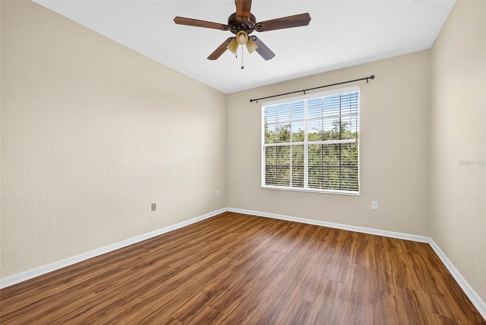 Listing photo id 20 for 5125 Palm Springs Boulevard 8303