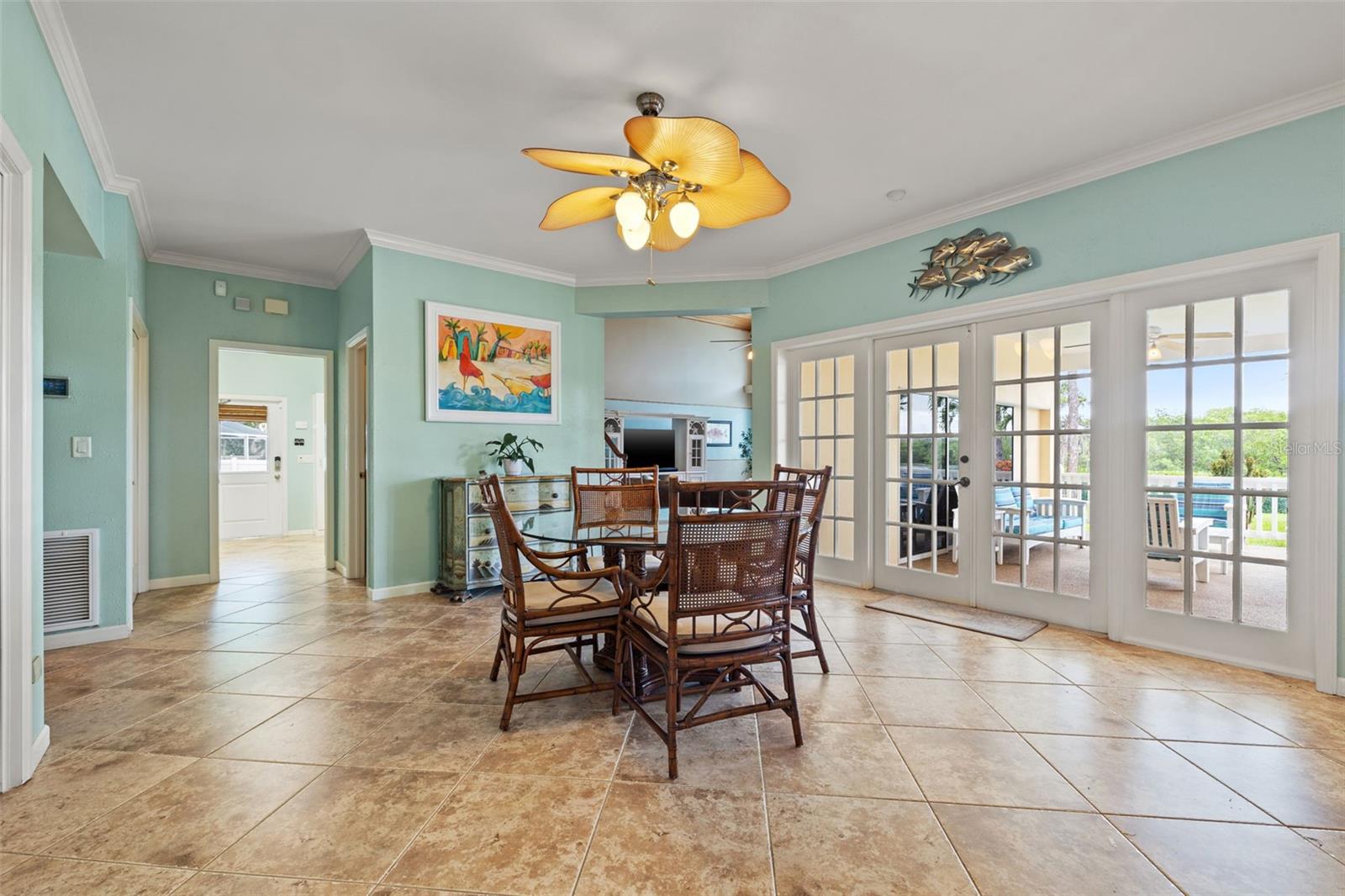 Image 14 of 85 For 8662 Pelican Court