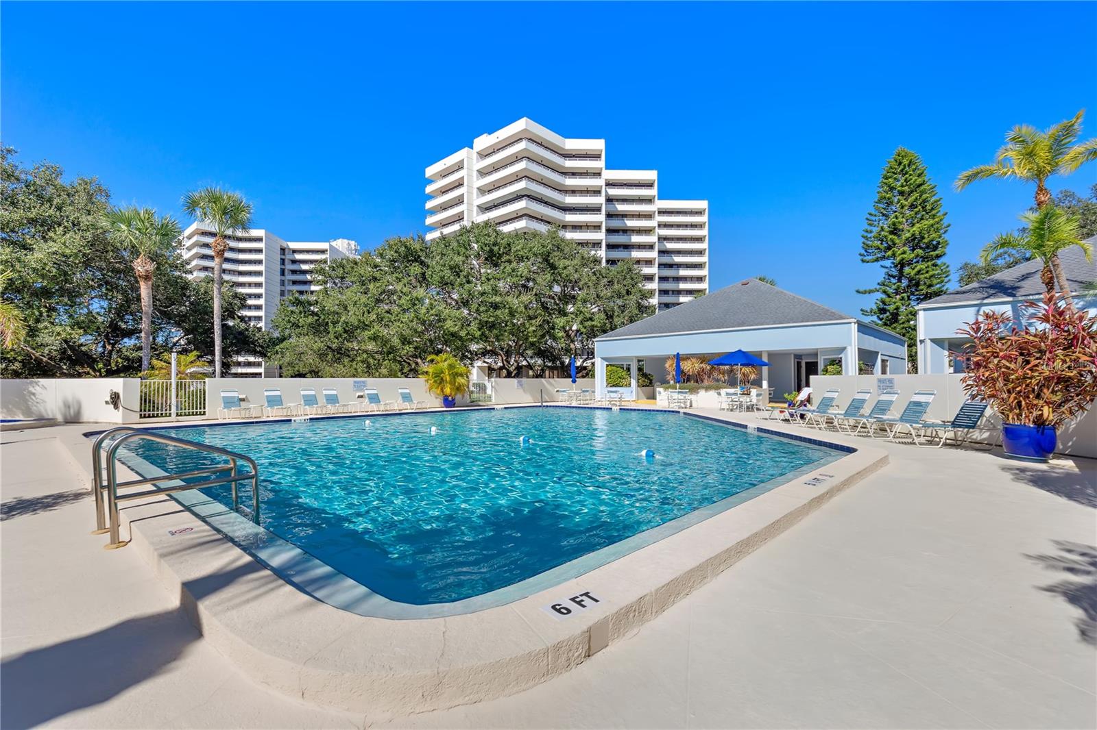 Image 39 of 46 For 5950 Pelican Bay Plaza S 202