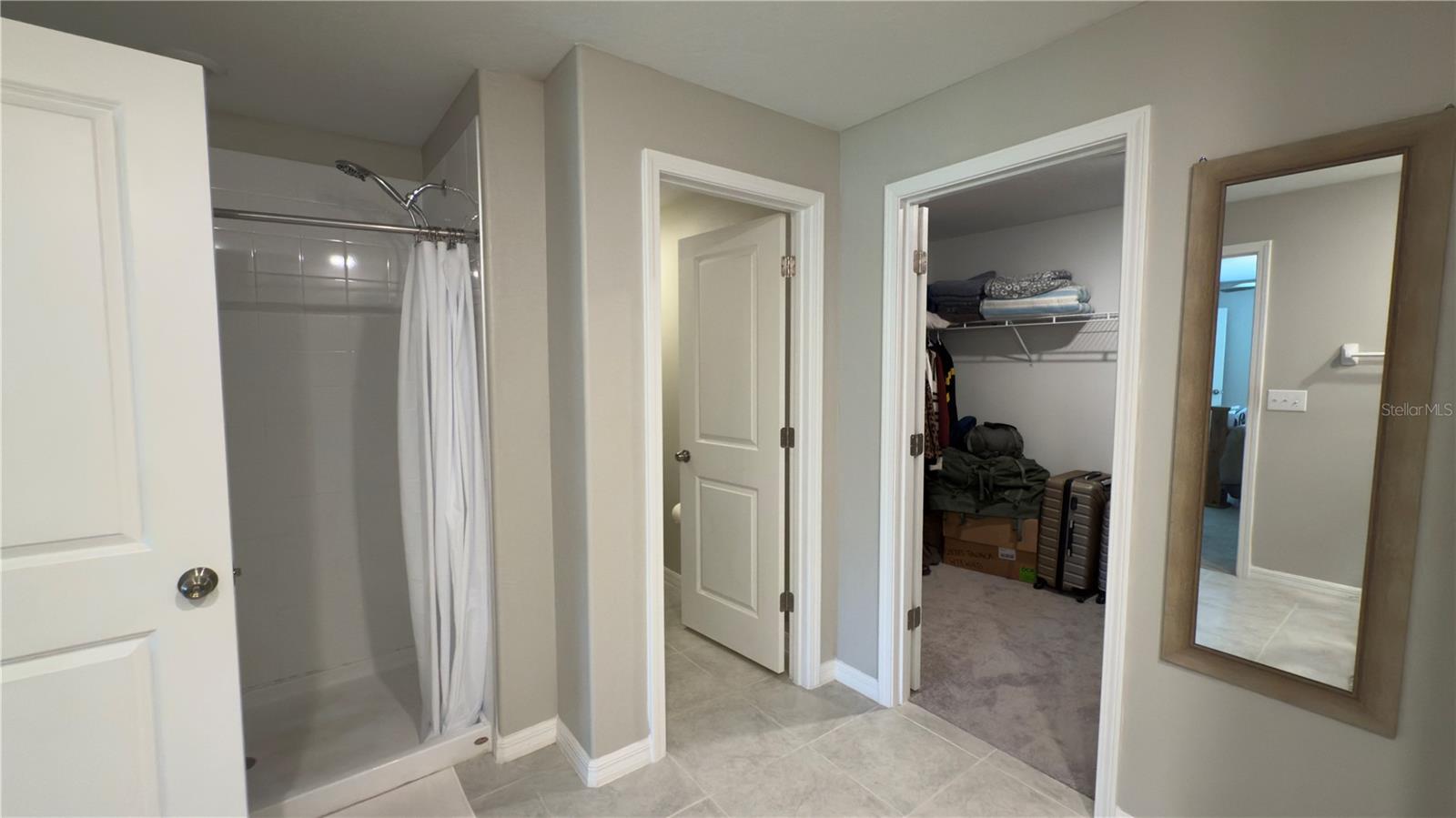Image 14 of 34 For 16610 Delia Street