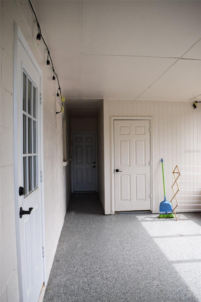 Image 21 of 24 For 4306 La Salle Street