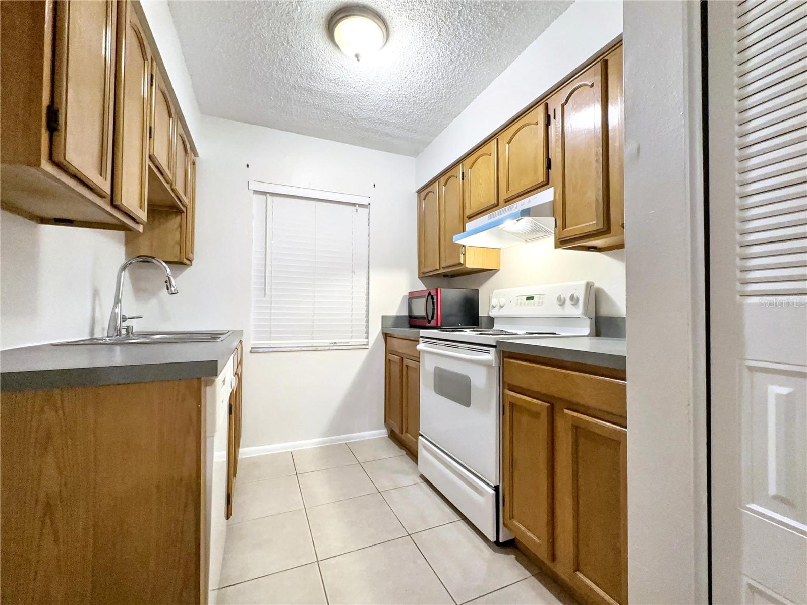 Image 11 of 23 For 7607 Abbey Lane 2