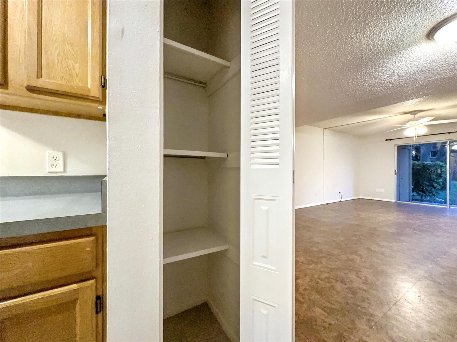 Image 13 of 23 For 7607 Abbey Lane 2