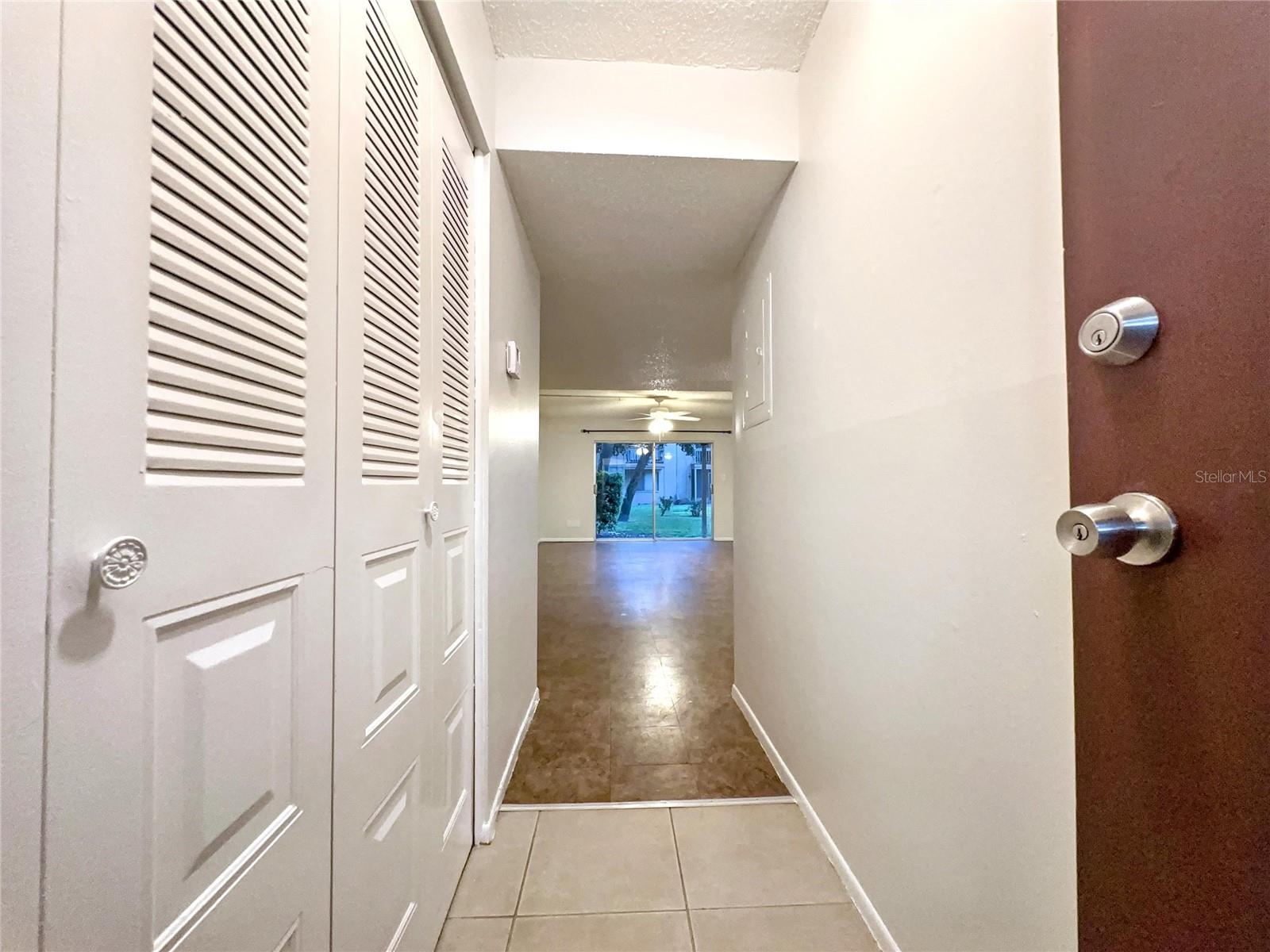 Image 5 of 23 For 7607 Abbey Lane 2