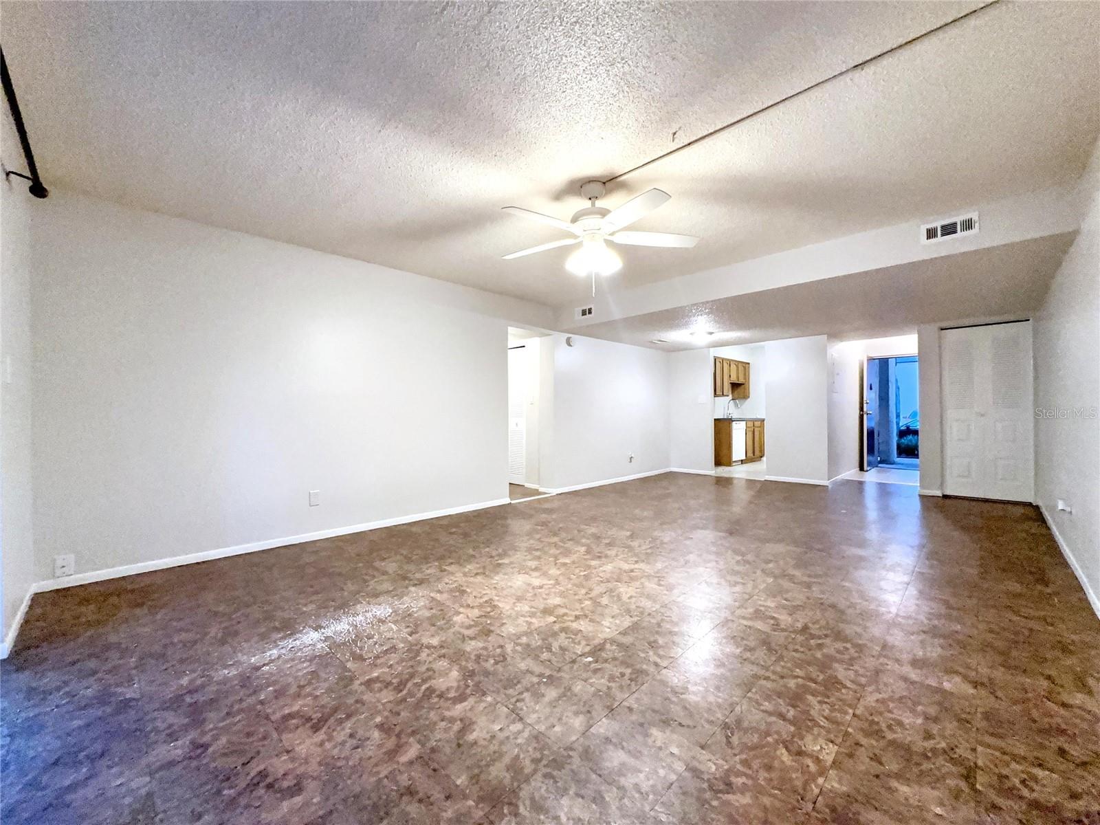 Image 8 of 23 For 7607 Abbey Lane 2