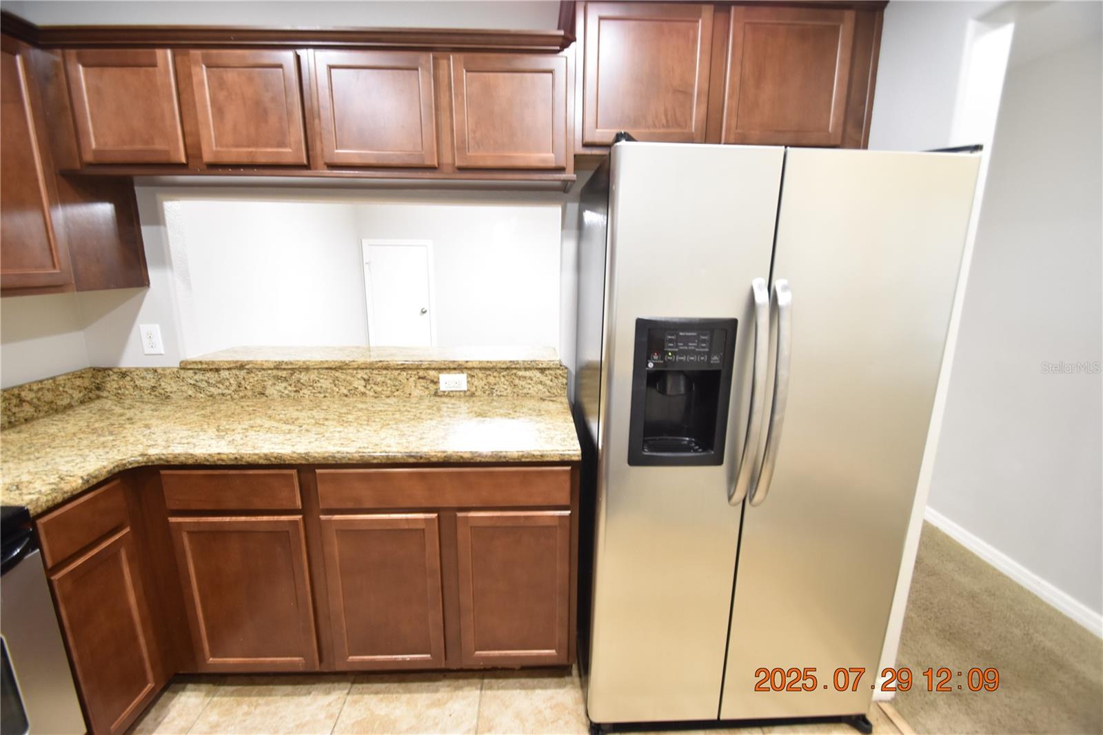 Image 11 of 43 For 37667 Aaralyn Road