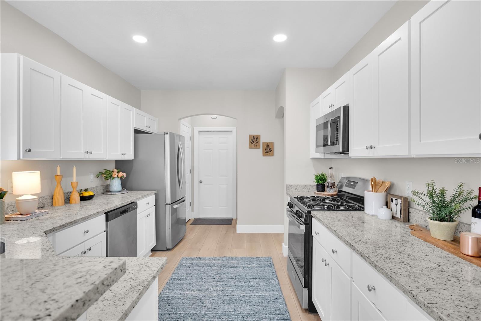 Image 10 of 42 For 8517 Hawbuck Street