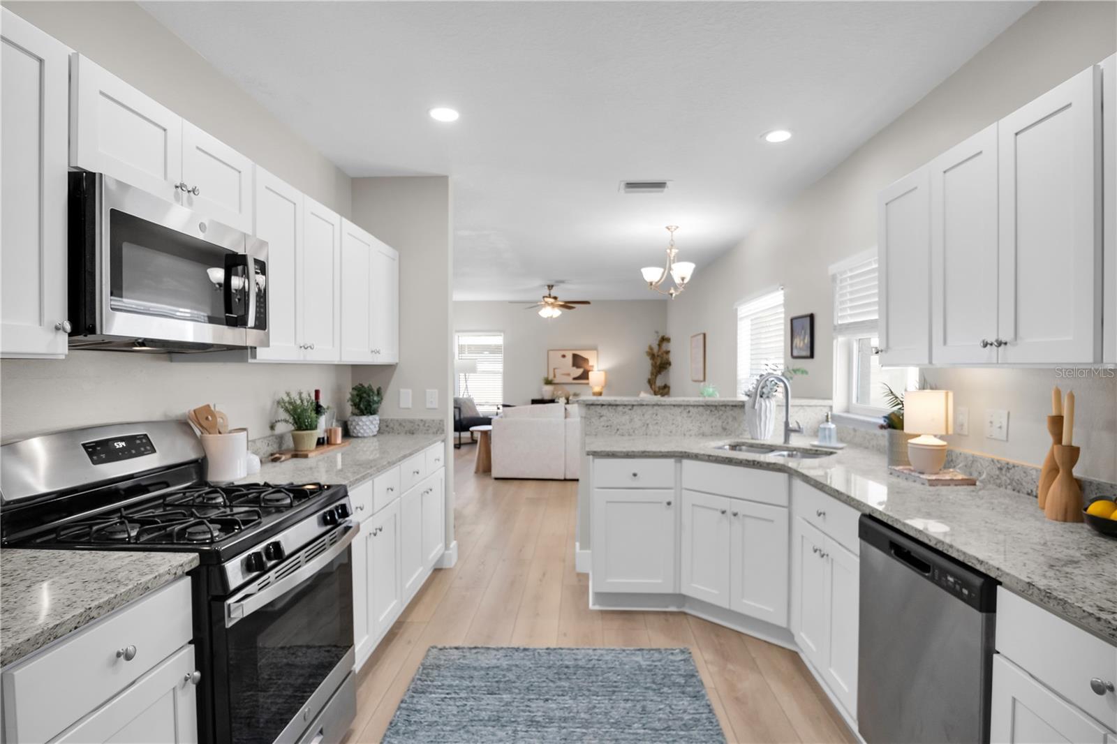 Image 11 of 42 For 8517 Hawbuck Street