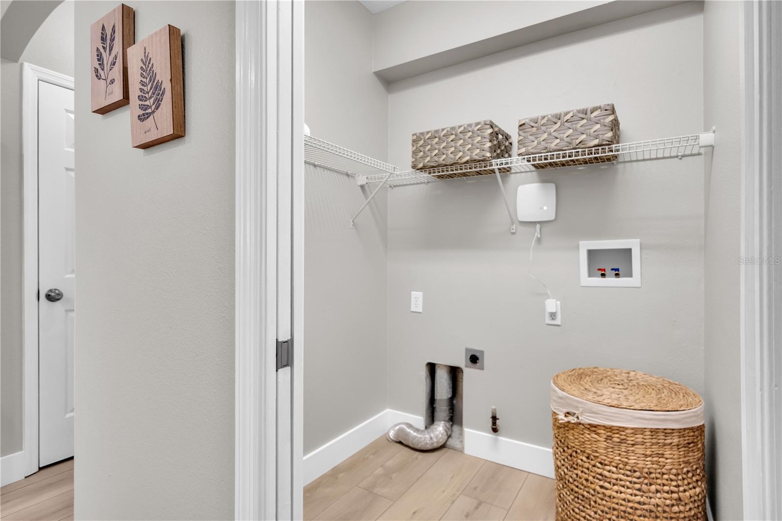 Image 30 of 42 For 8517 Hawbuck Street
