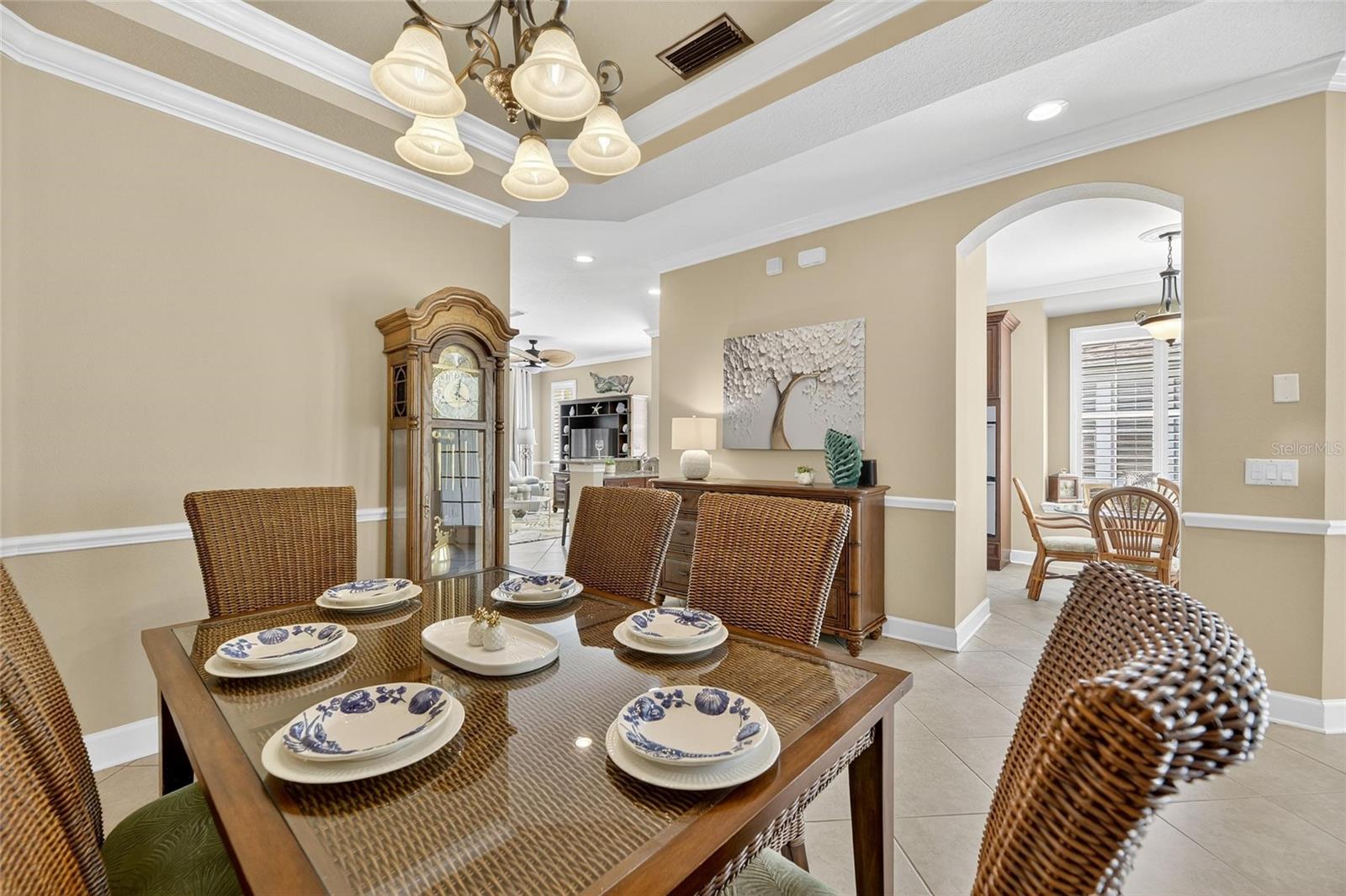 Listing photo id 23 for 5312 Golden Isles Drive
