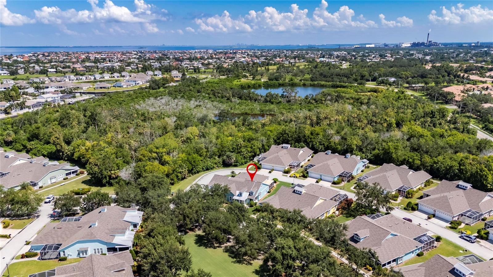 Listing photo id 1 for 5312 Golden Isles Drive