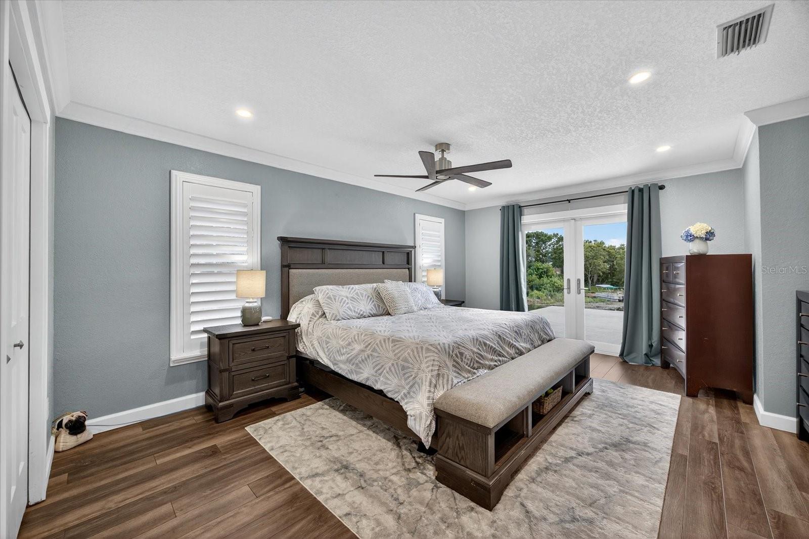 Image 23 of 63 For 10636 Harborside Drive