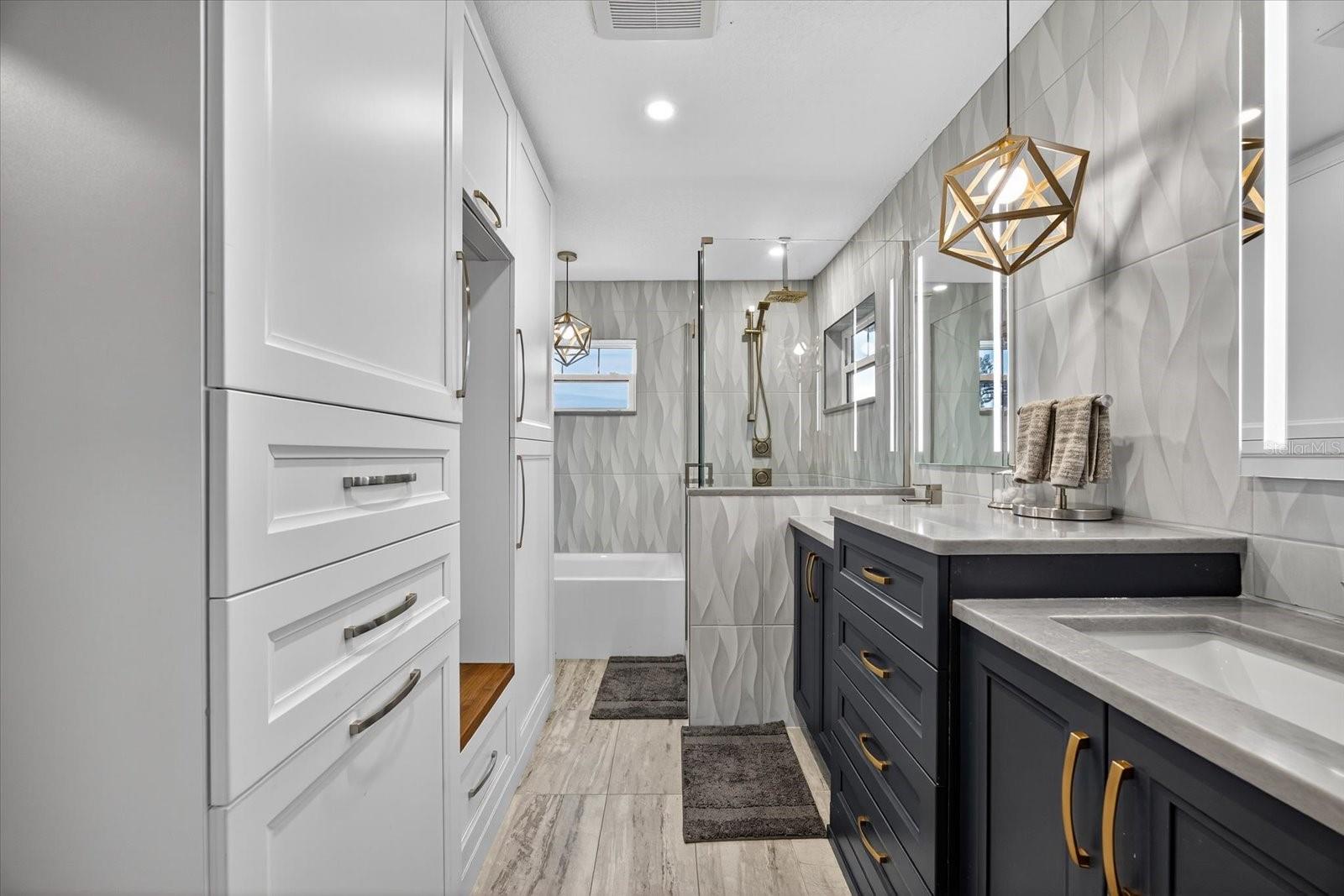 Image 26 of 63 For 10636 Harborside Drive
