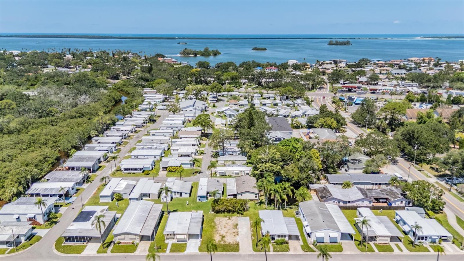 Listing photo id 11 for 605 Michigan Boulevard 105