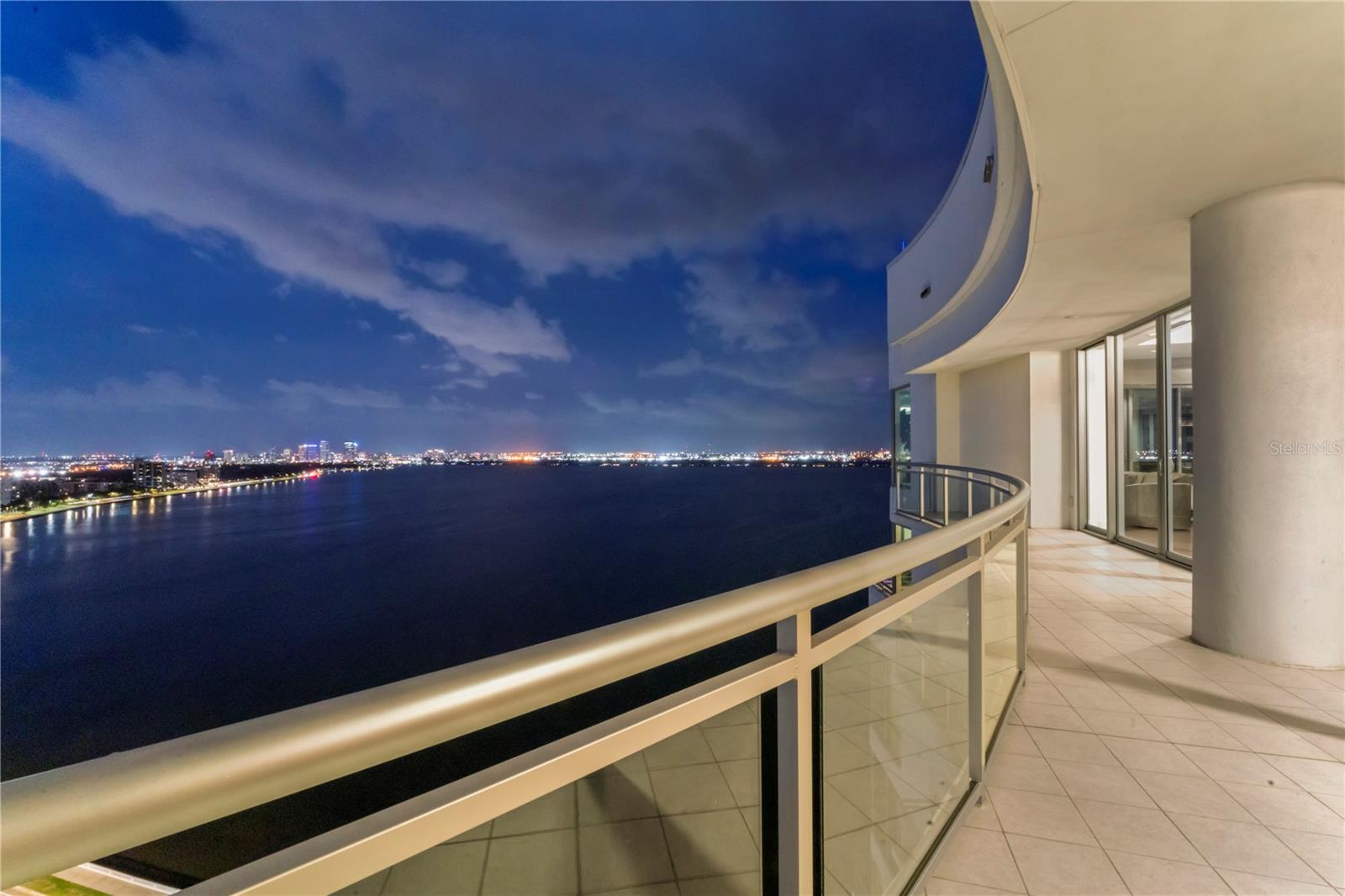 Image 32 of 99 For 3401 Bayshore Boulevard 2500