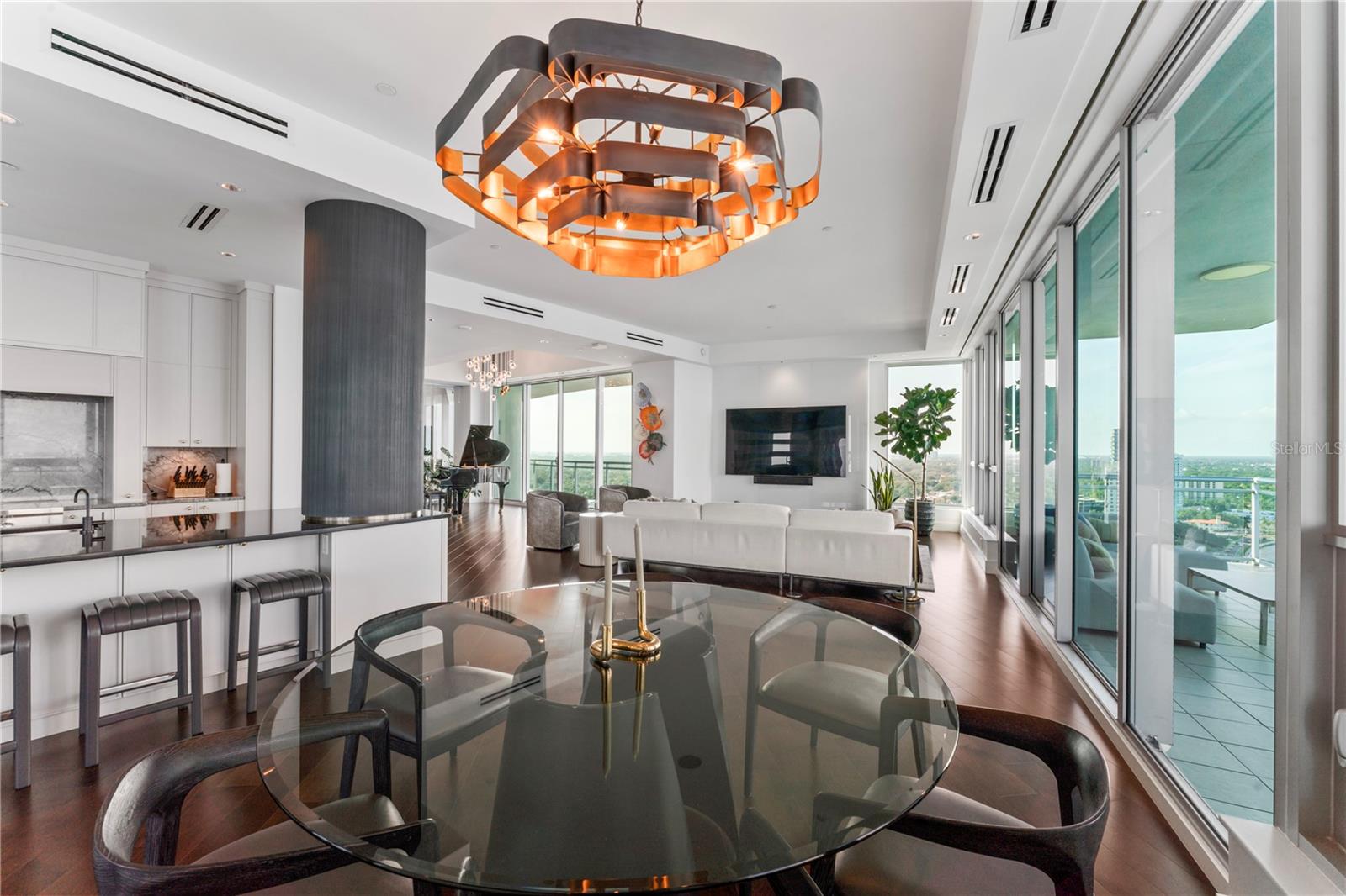 Image 34 of 99 For 3401 Bayshore Boulevard 2500