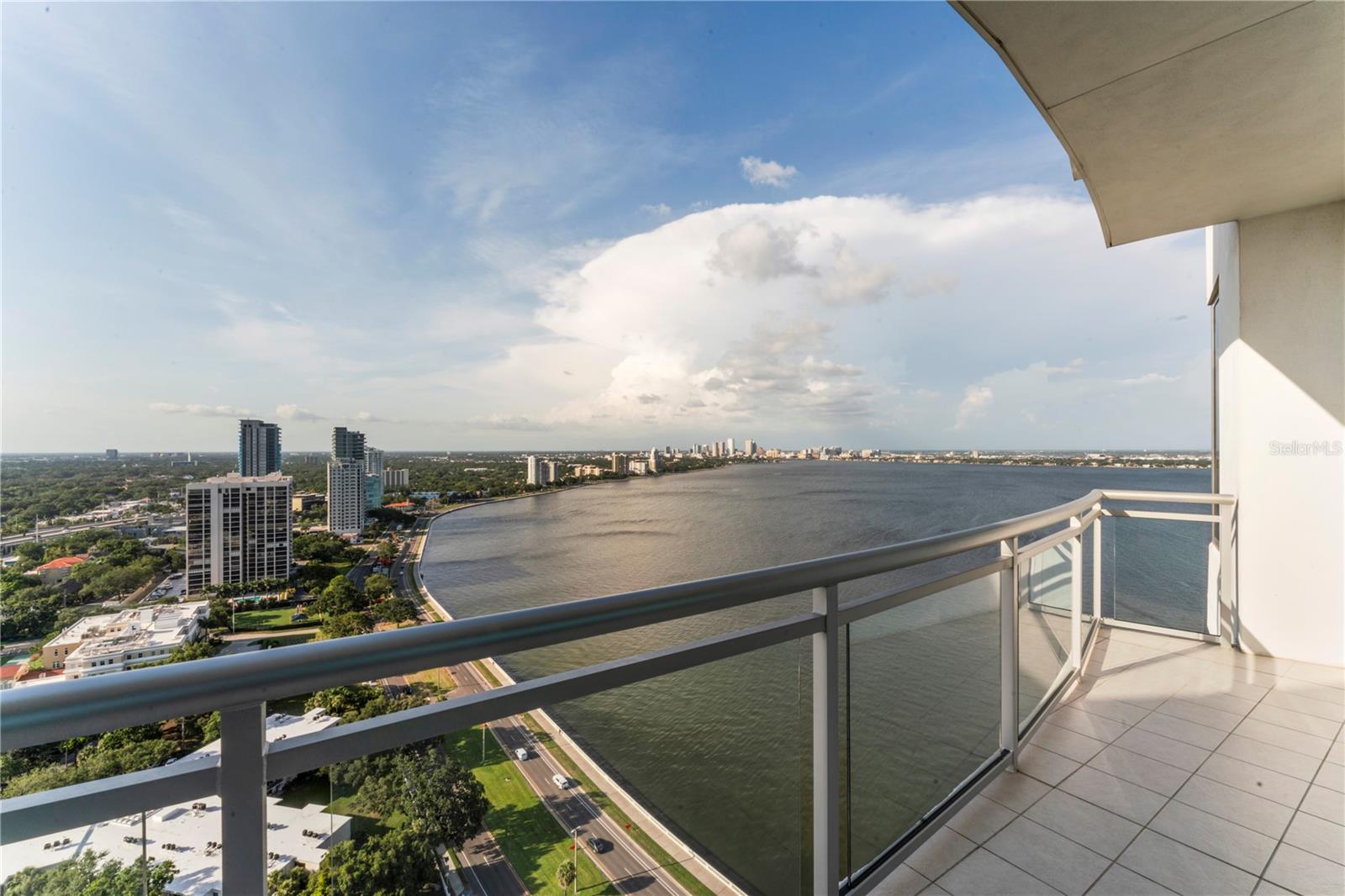 Image 57 of 99 For 3401 Bayshore Boulevard 2500