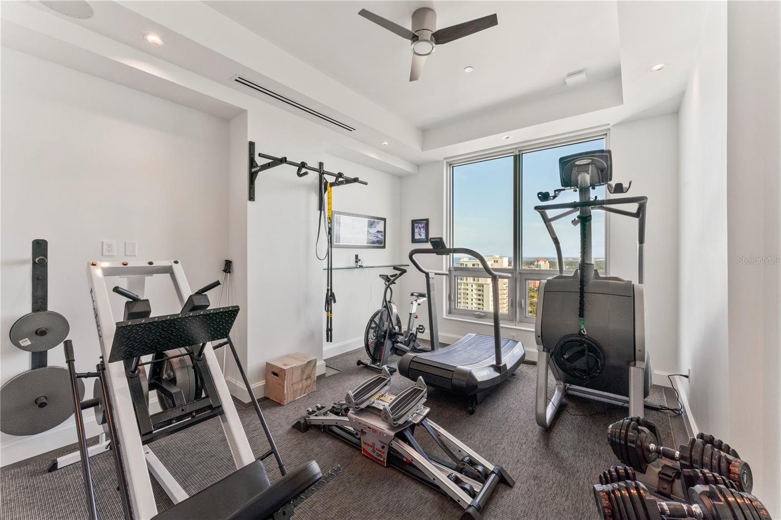 Image 64 of 99 For 3401 Bayshore Boulevard 2500