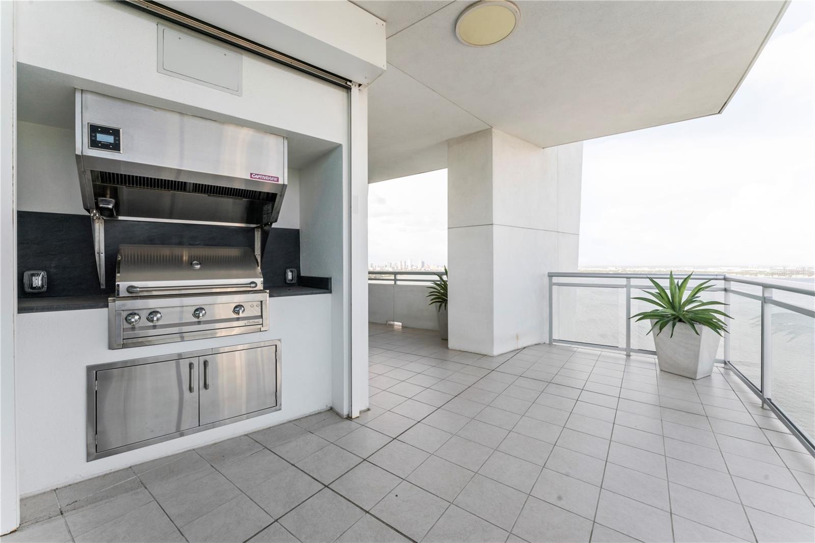 Image 7 of 99 For 3401 Bayshore Boulevard 2500