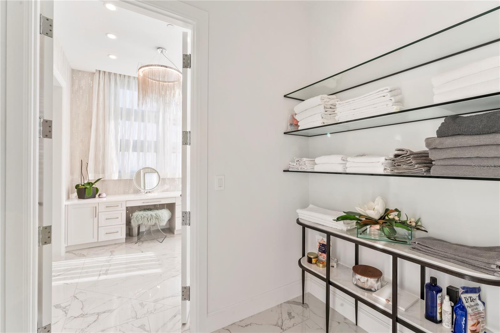Image 77 of 99 For 3401 Bayshore Boulevard 2500