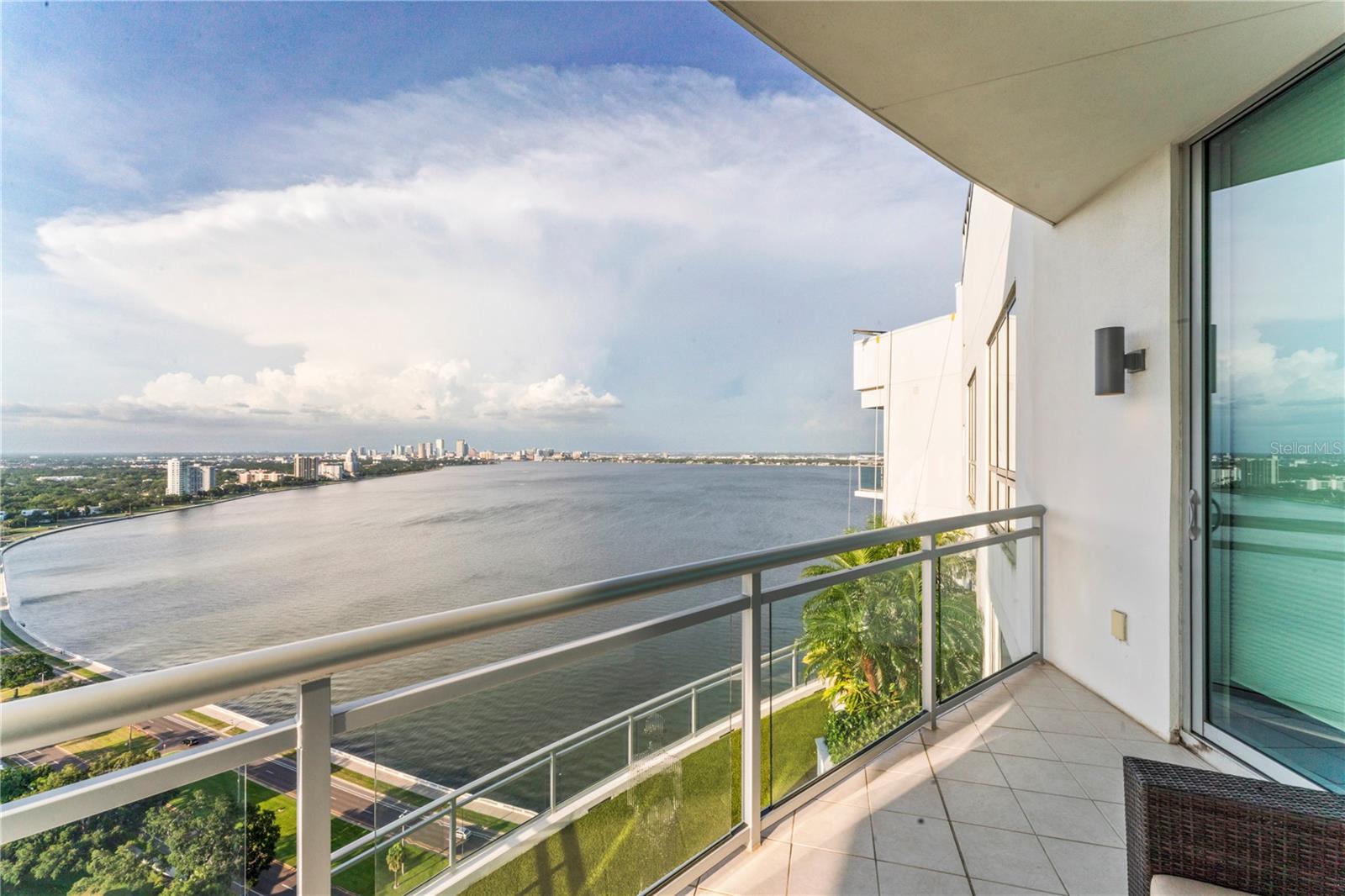 Image 86 of 99 For 3401 Bayshore Boulevard 2500