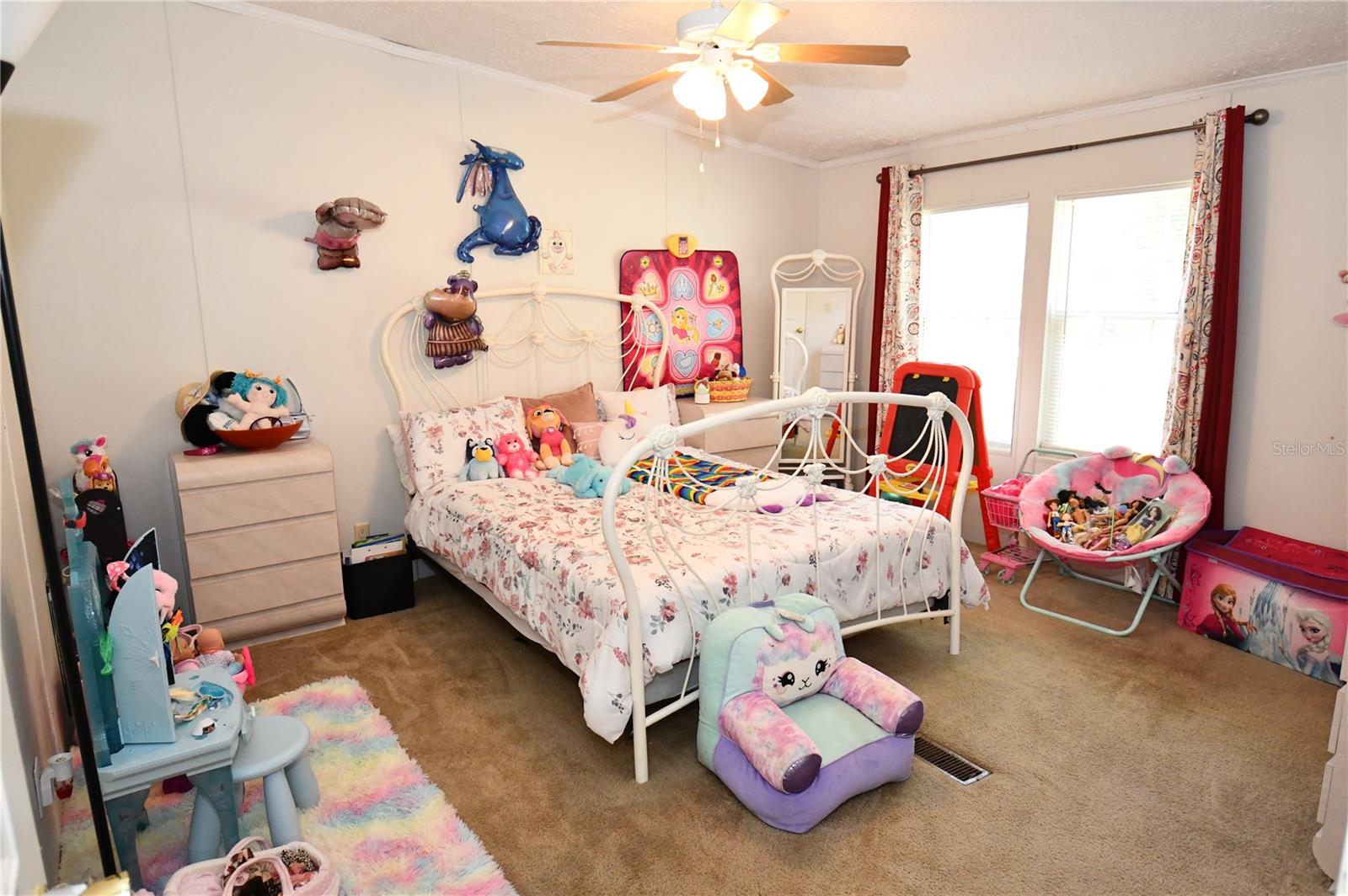 Listing photo id 22 for 30529 Eastport Drive
