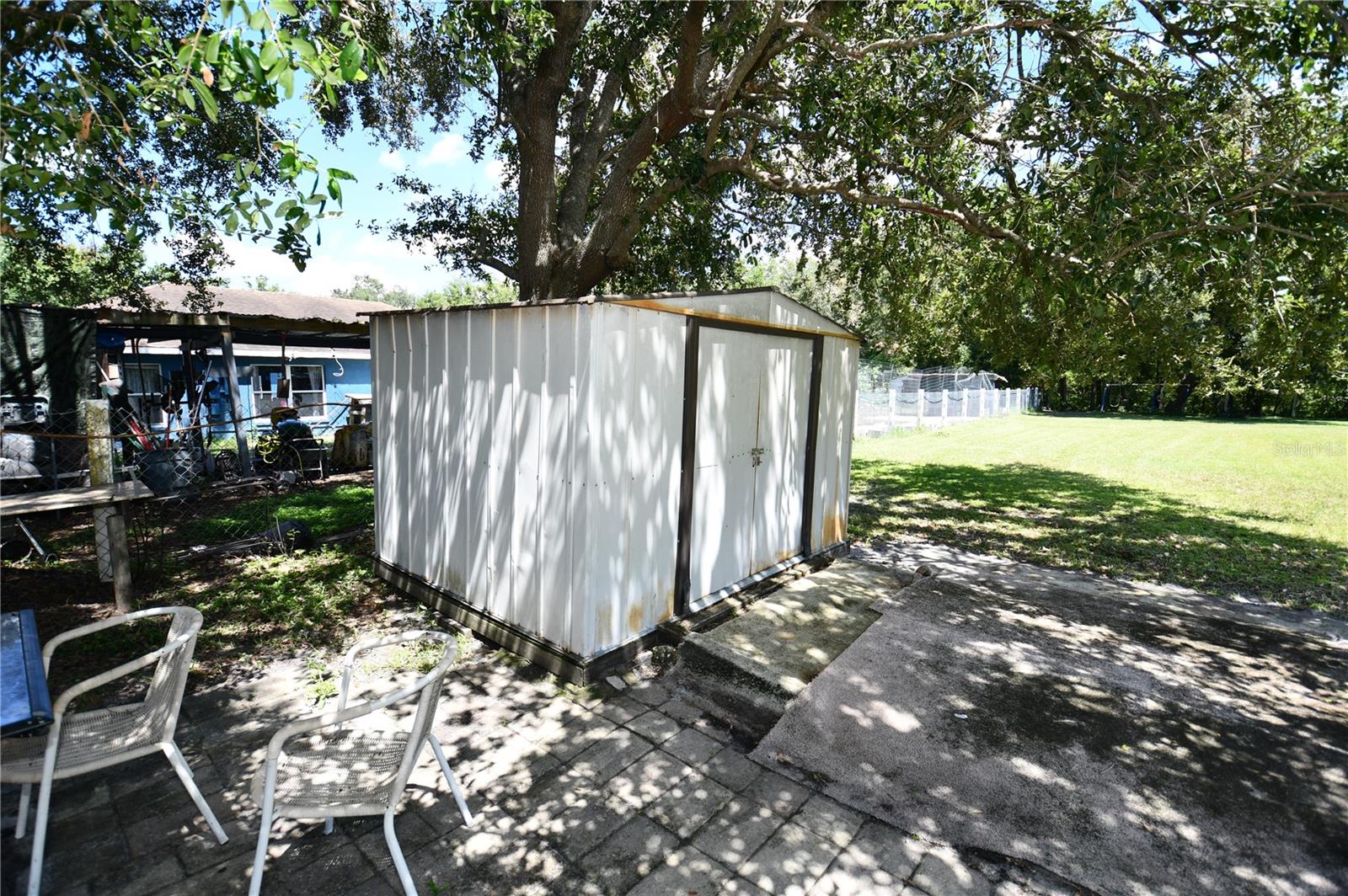Listing photo id 37 for 30529 Eastport Drive