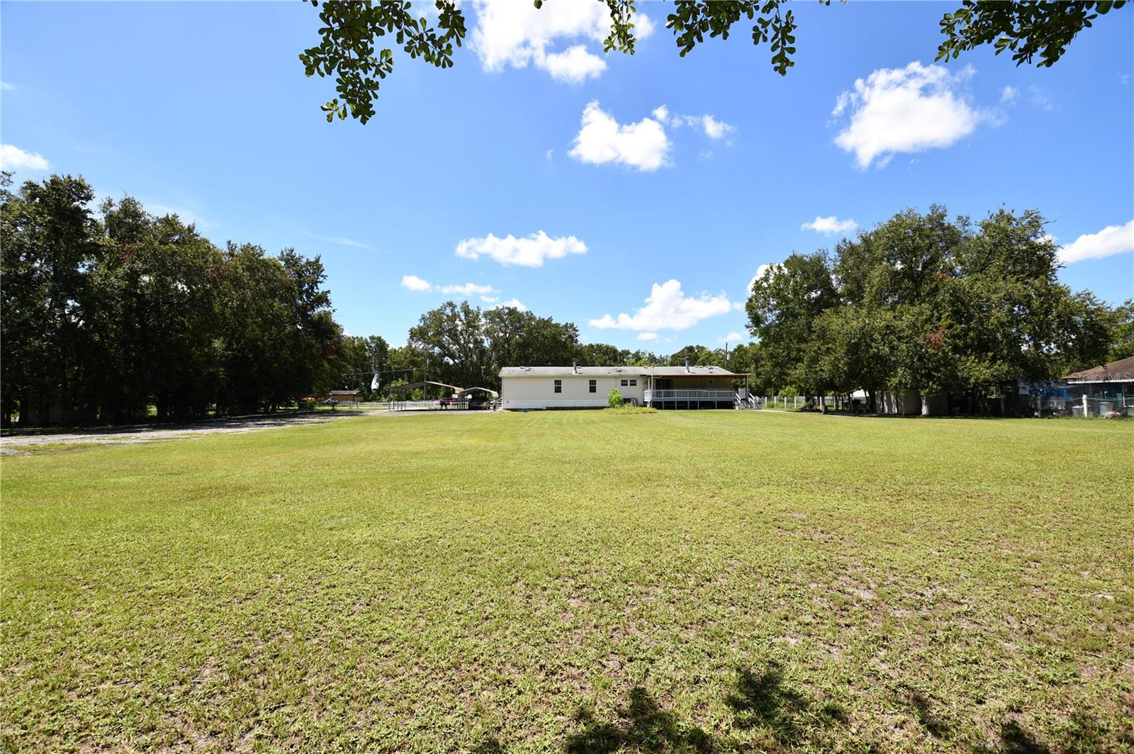 Listing photo id 38 for 30529 Eastport Drive