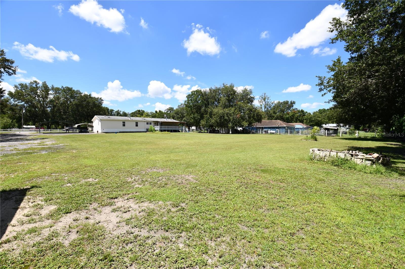 Listing photo id 39 for 30529 Eastport Drive