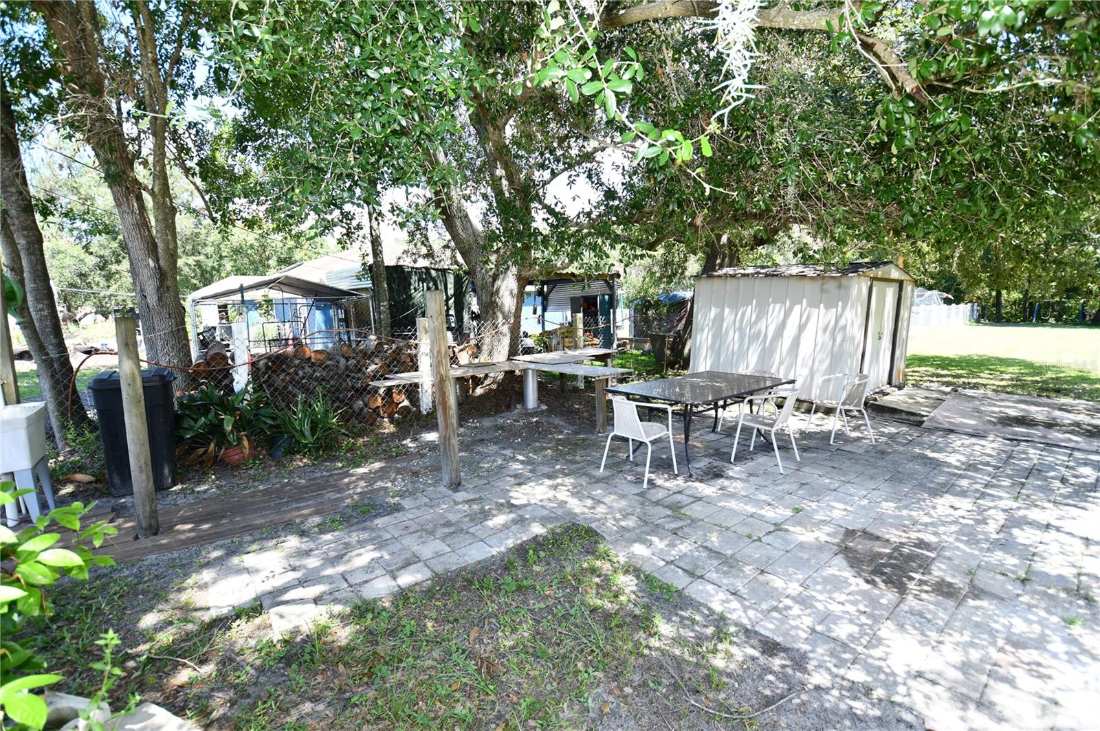 Listing photo id 42 for 30529 Eastport Drive