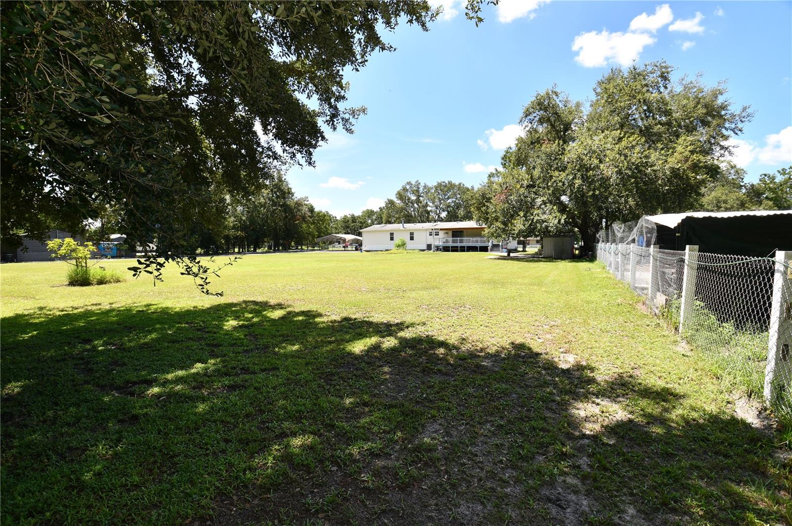 Listing photo id 44 for 30529 Eastport Drive