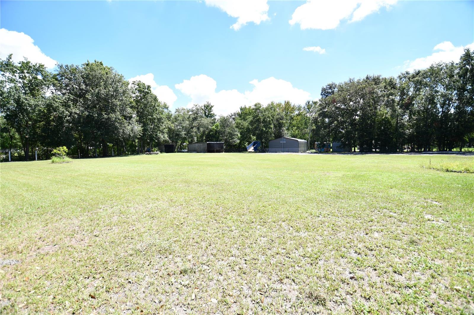 Listing photo id 45 for 30529 Eastport Drive