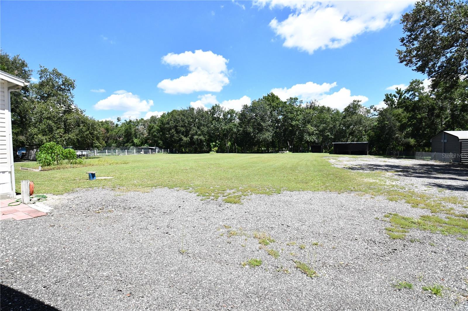 Listing photo id 49 for 30529 Eastport Drive