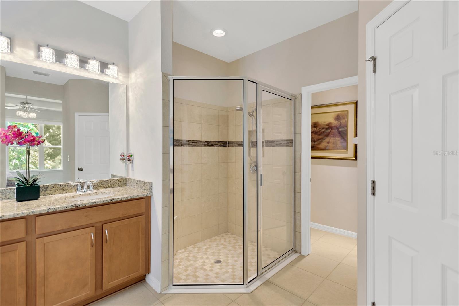 Image 18 of 30 For 9059 Spruce Creek Circle