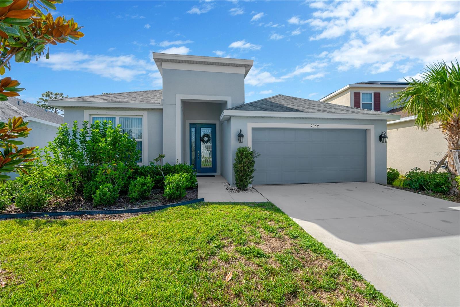 Image 3 of 30 For 9059 Spruce Creek Circle