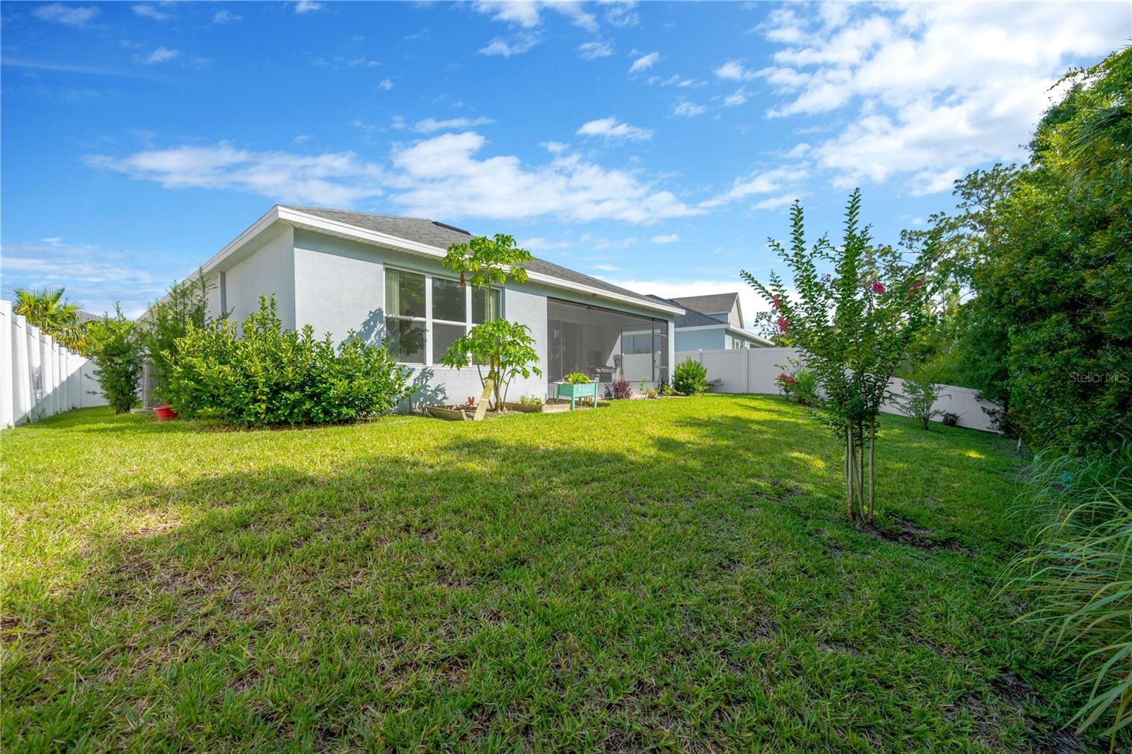 Image 6 of 30 For 9059 Spruce Creek Circle