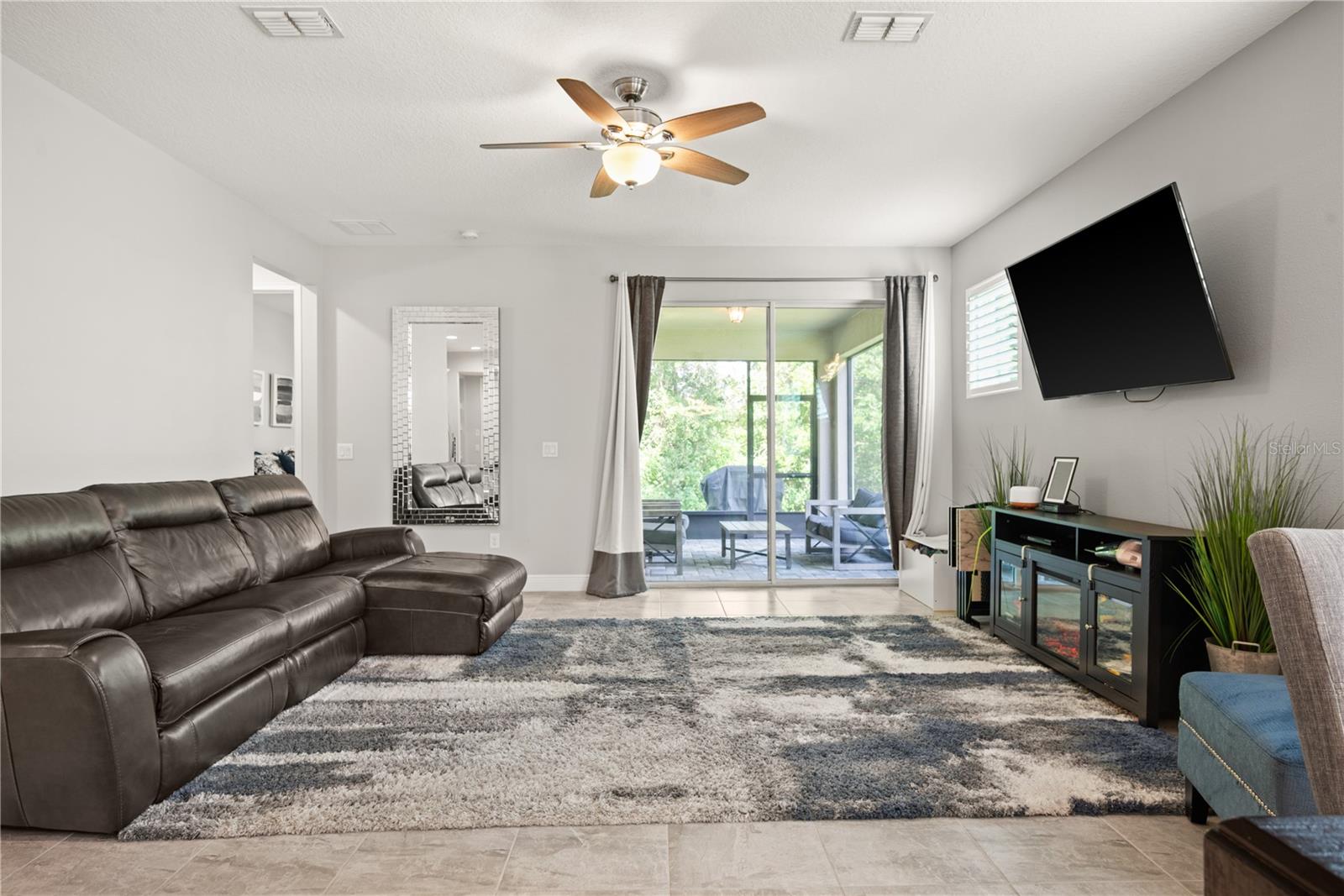 Image 3 of 51 For 17863 Stella Moon Place