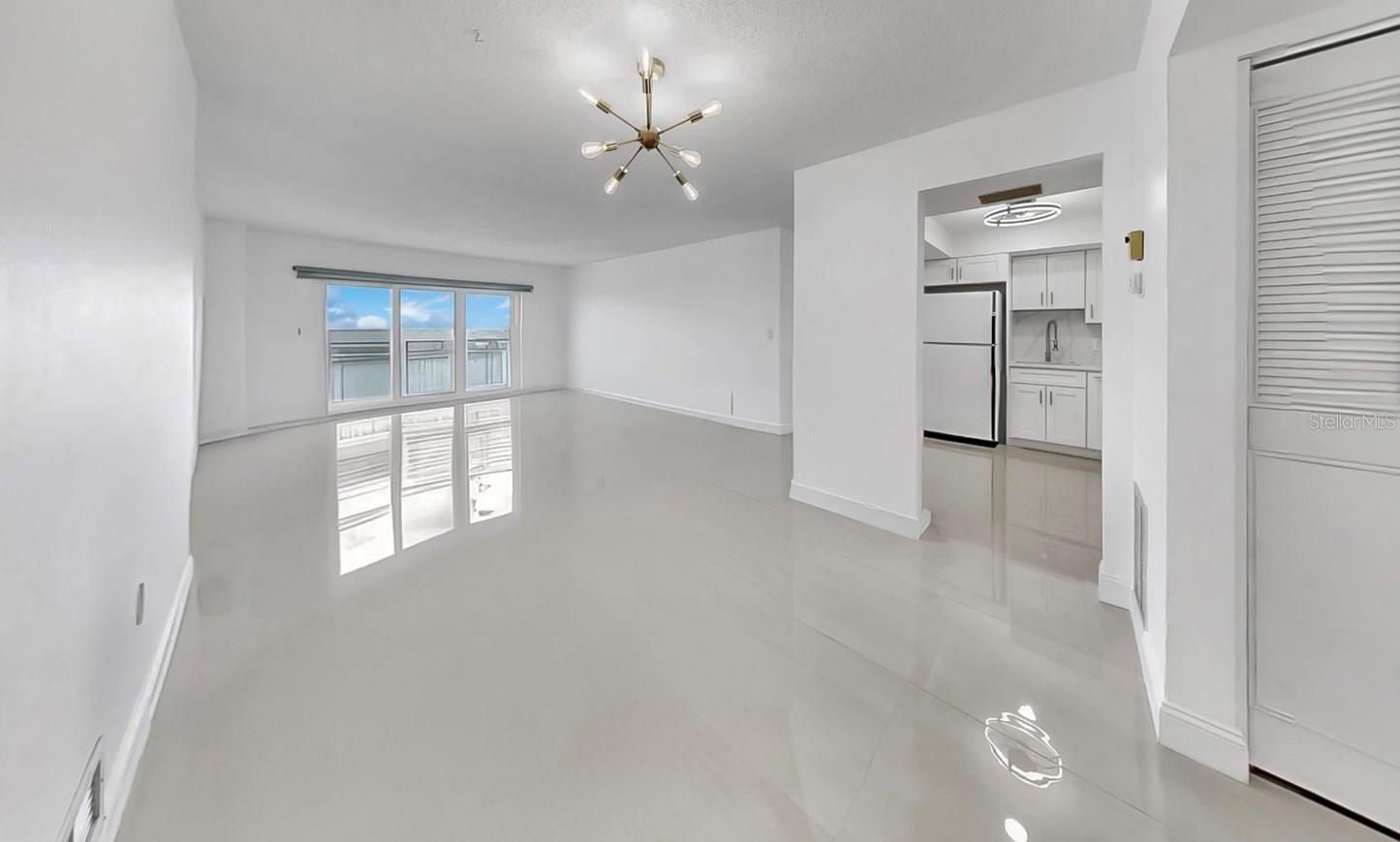 Image 12 of 22 For 4900 Brittany Drive S 1702