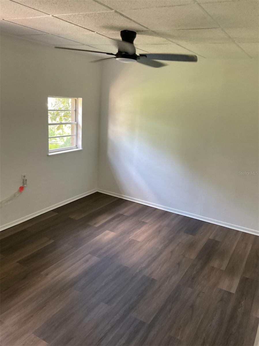 Listing photo id 10 for 13216 Curley Road