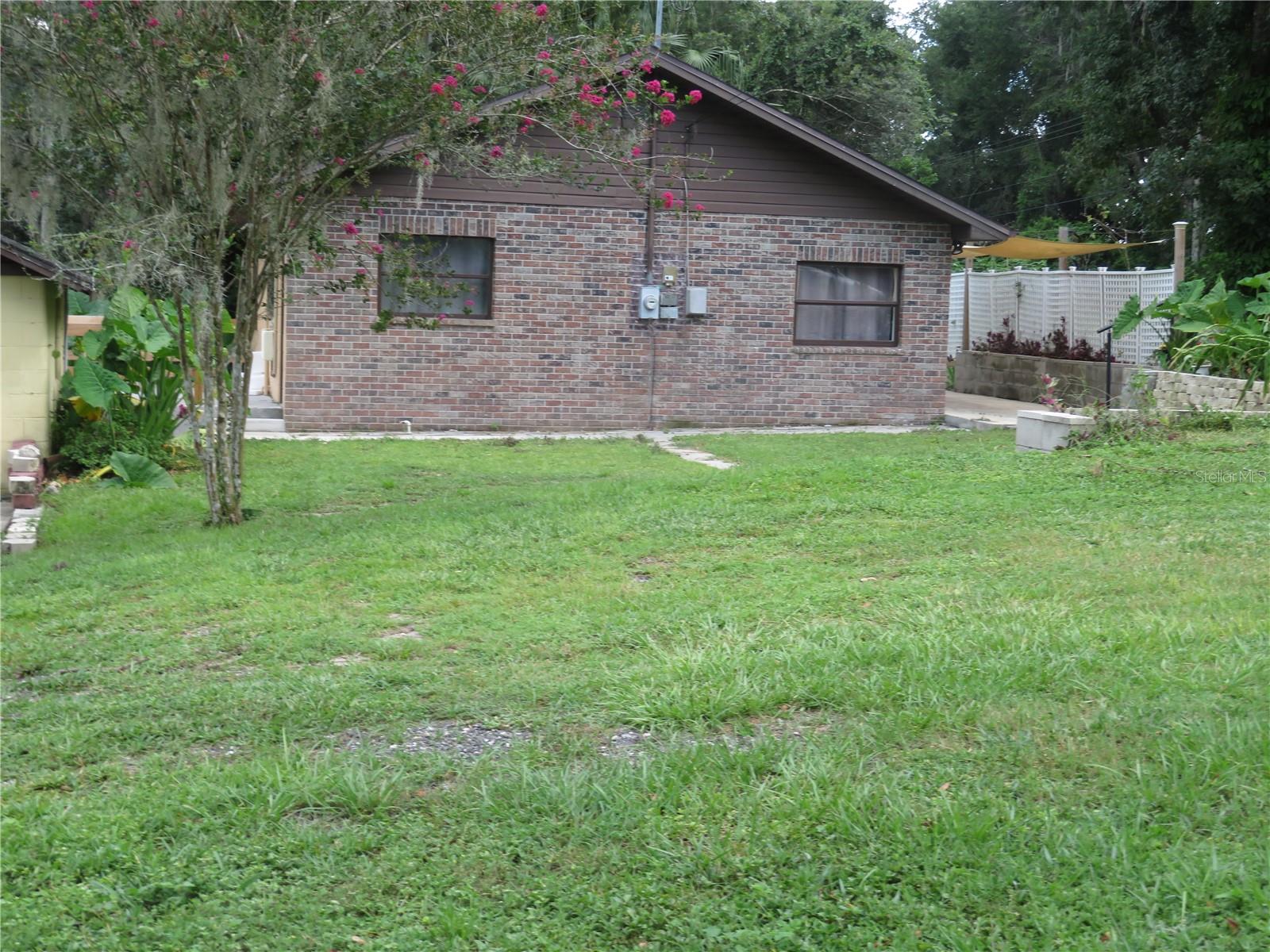 Listing photo id 19 for 13216 Curley Road