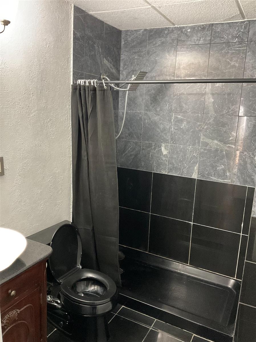 Listing photo id 4 for 13216 Curley Road