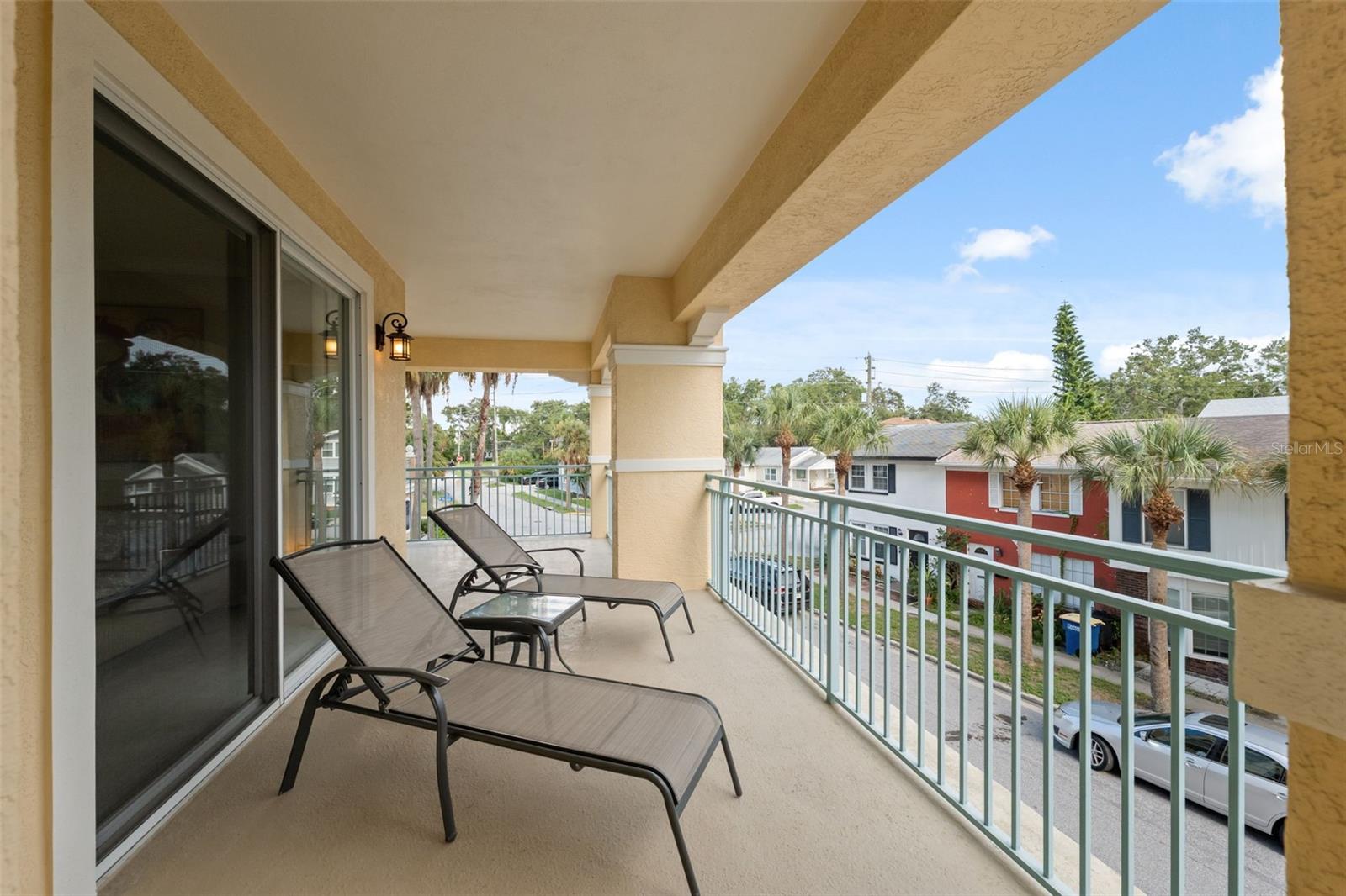 Image 46 of 82 For 700 Osceola Avenue 305