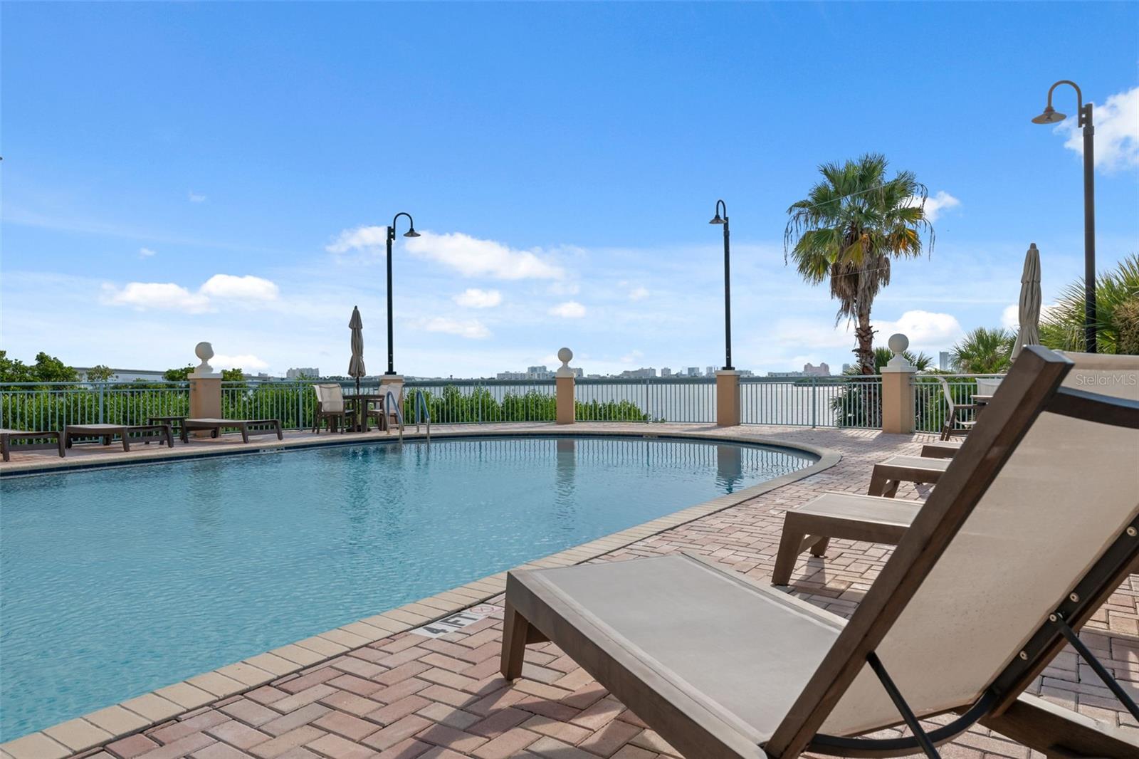 Image 62 of 82 For 700 Osceola Avenue 305