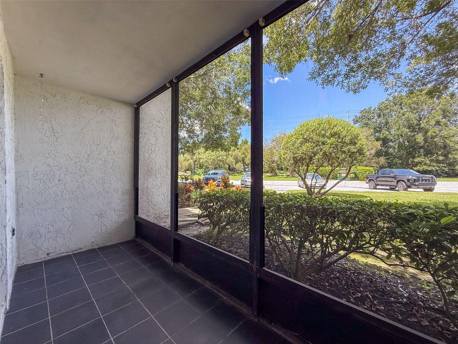 Image 19 of 27 For 1135 Pine Ridge Circle W A1
