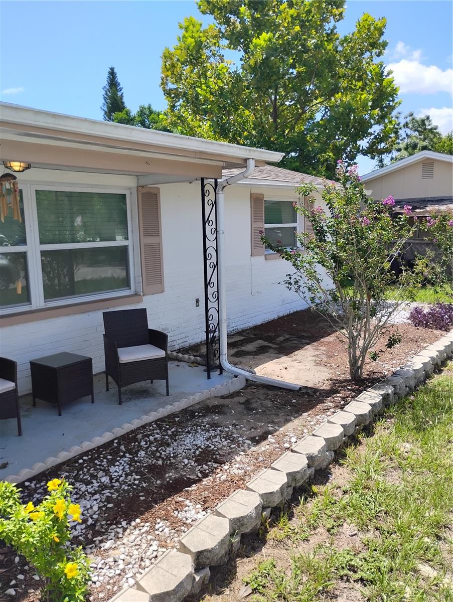 Image 3 of 18 For 11214 Rhonda Avenue