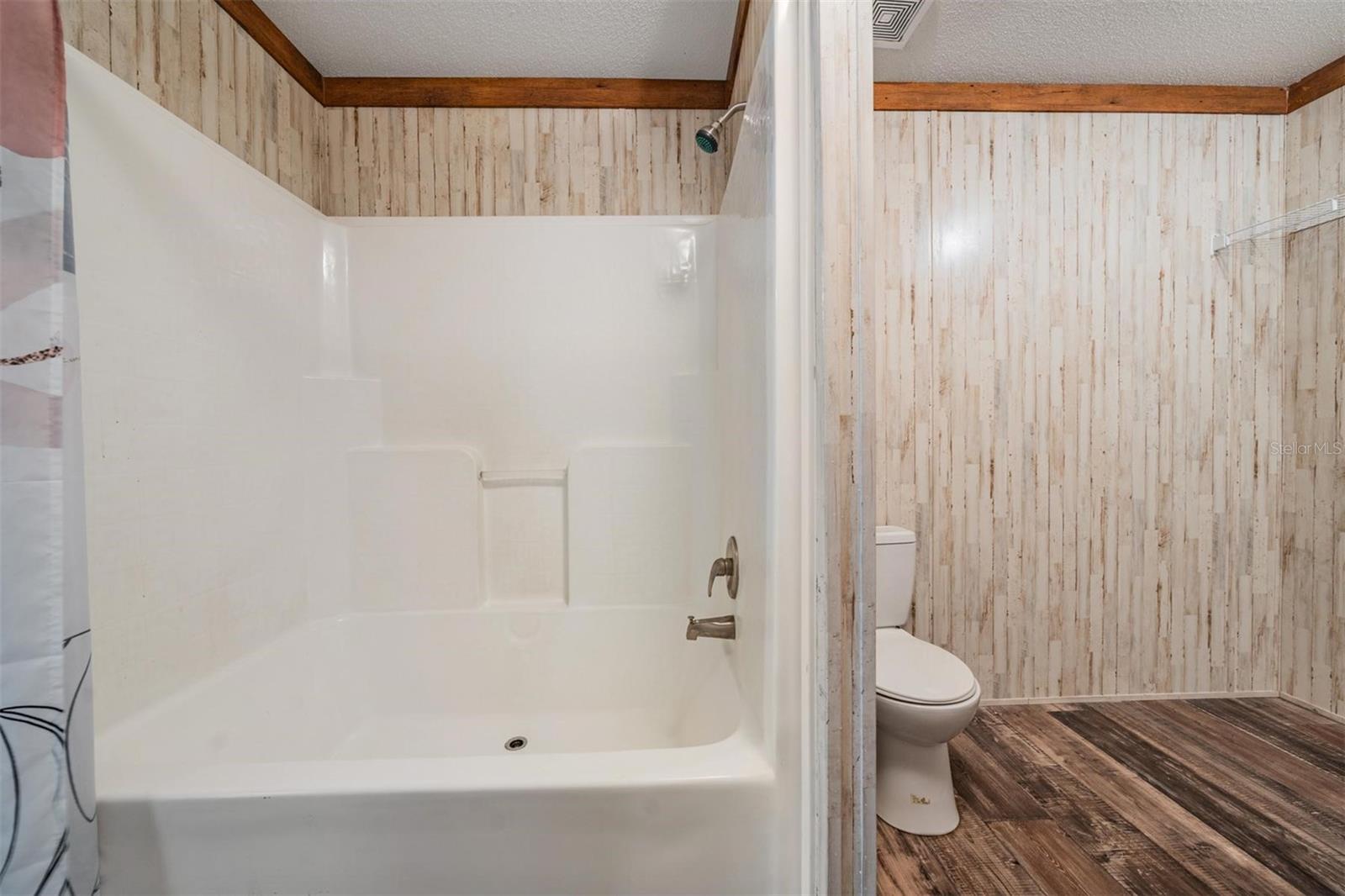 Image 14 of 32 For 34930 Emily Drive