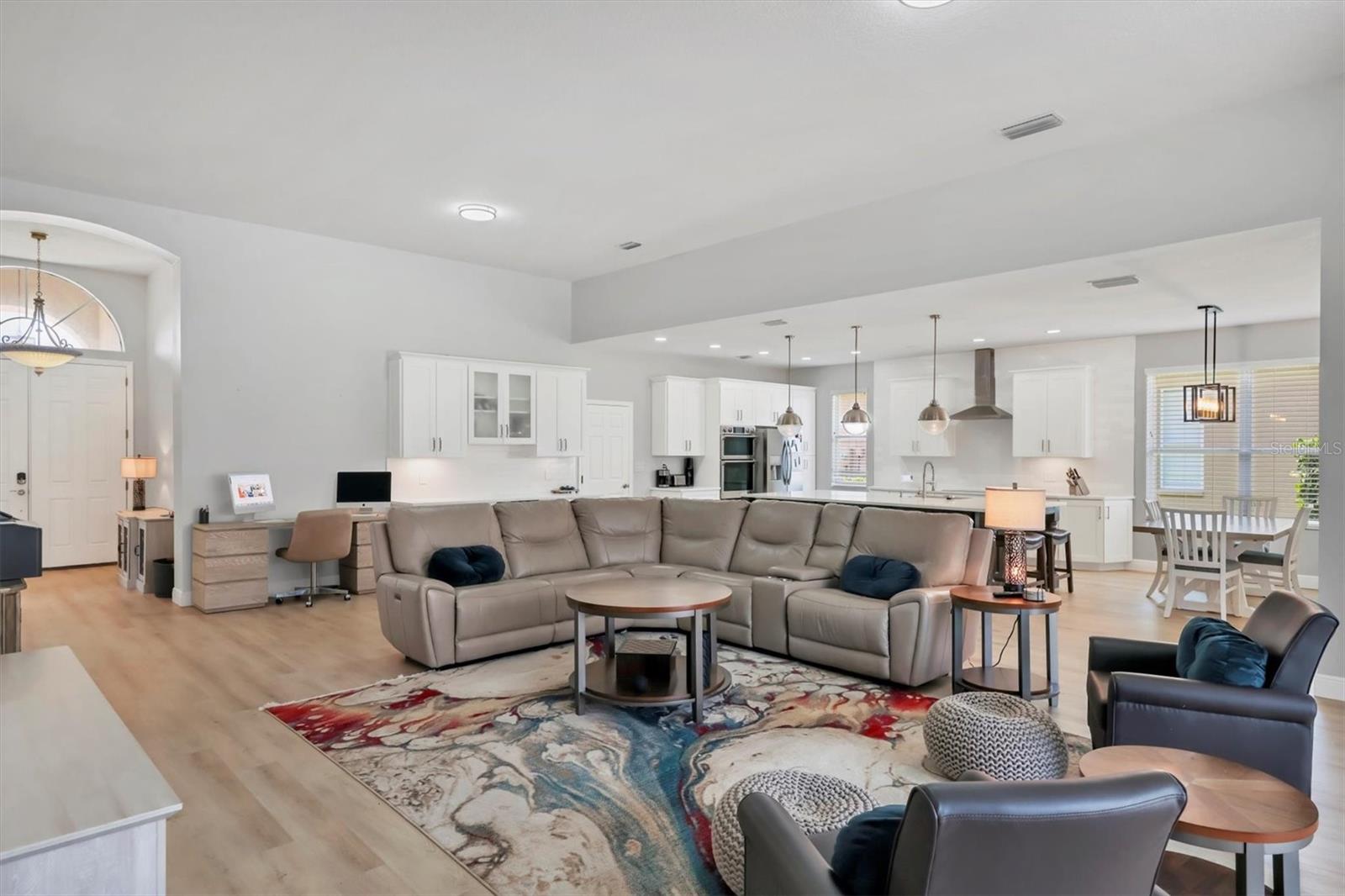 Image 15 of 50 For 5505 52nd Avenue W